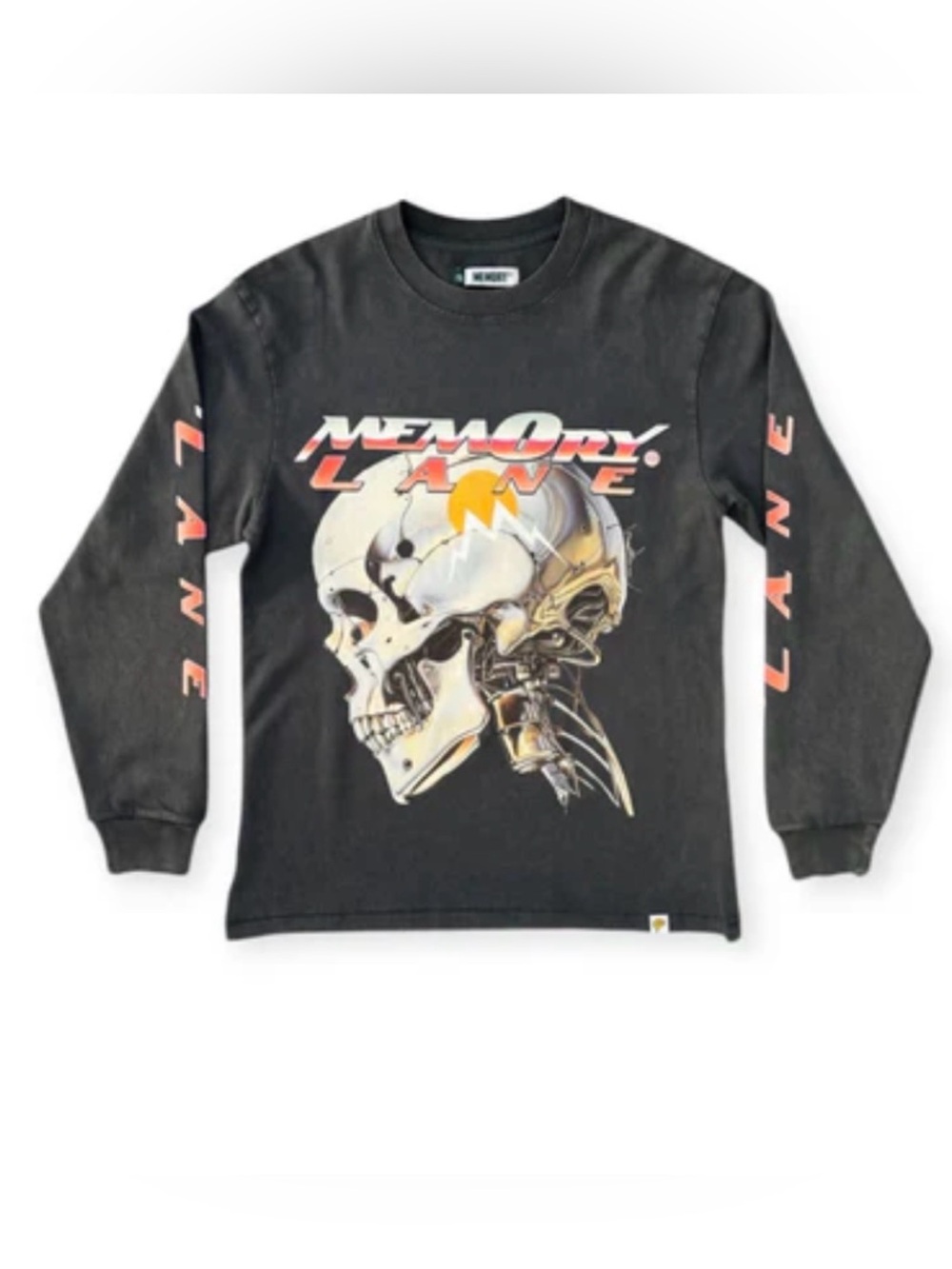 Memory Lane Chrome Tech Long Sleeve Skull Rose Graphic Tee NWOT Medium Sold Out